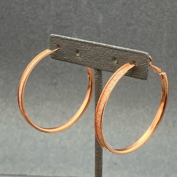 Hoop Pierced Earrings Rose Gold Copper Sparkle Latch Retro BoHo Soft Girl Barbie - Picture 2 of 5